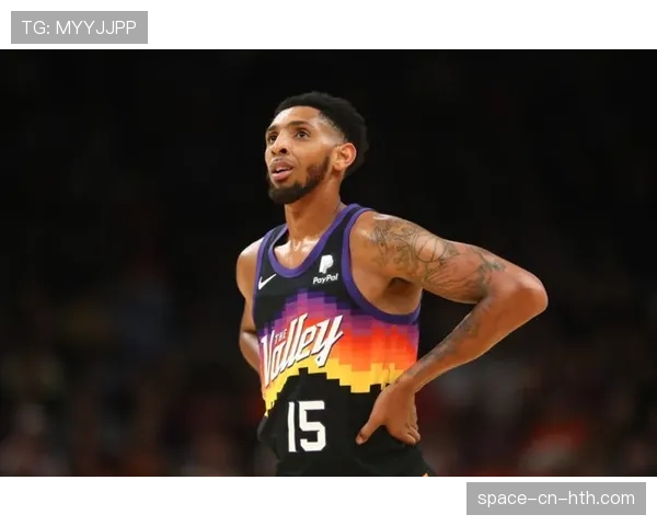 76人官宣卡梅隆·佩恩回归,将身披20号球衣 76人官宣卡梅隆·佩恩回归,将身披20号球衣